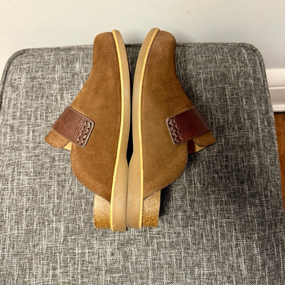 Sofft Billie Clogs, Brown Suede, Size 8, with Buckle - Picture 5 of 14